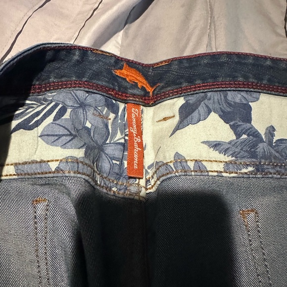 Tommy Bahama pants like new condition 54x34 - Picture 3 of 3